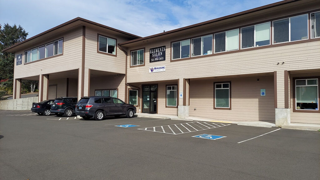 exterior of building at whalesong counseling